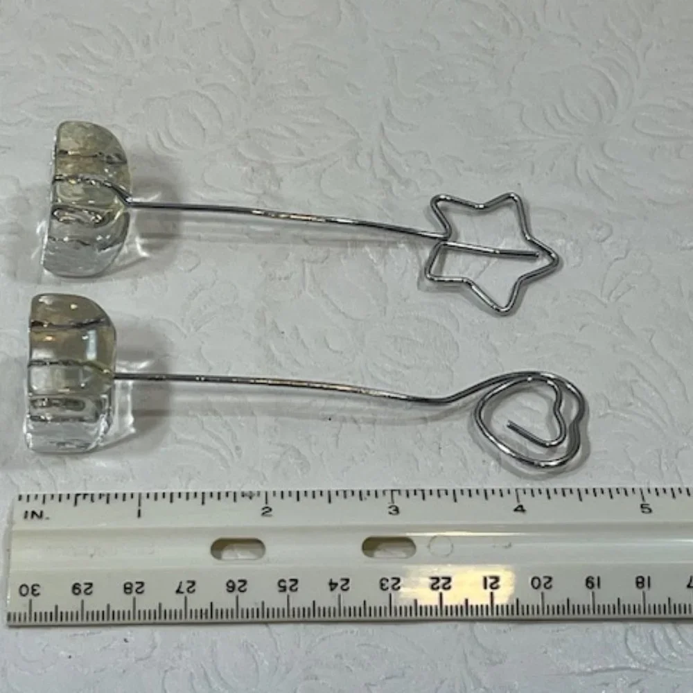 TWO(2) Wired Stands: Hearts/Star Photo Holder Desk Display Postcard Glass Stand